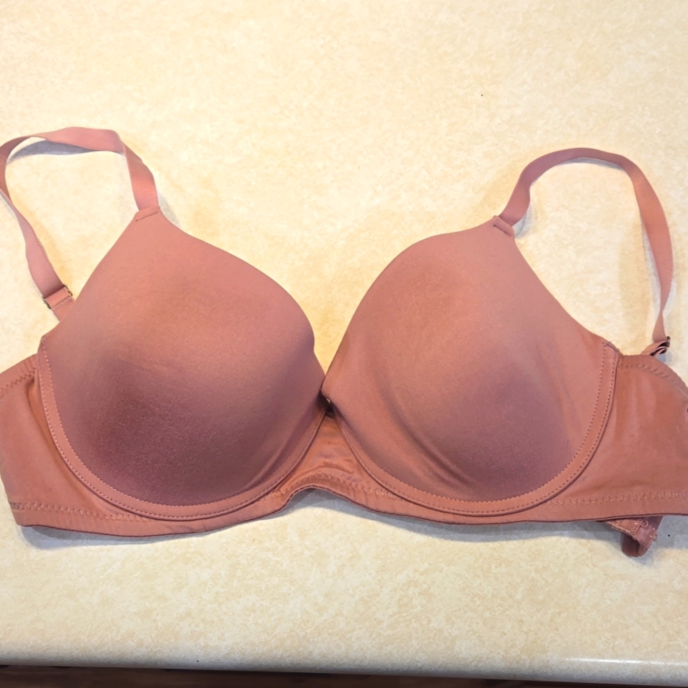 38DD NWOT rose bra underside support slightly padded Tranquil and True